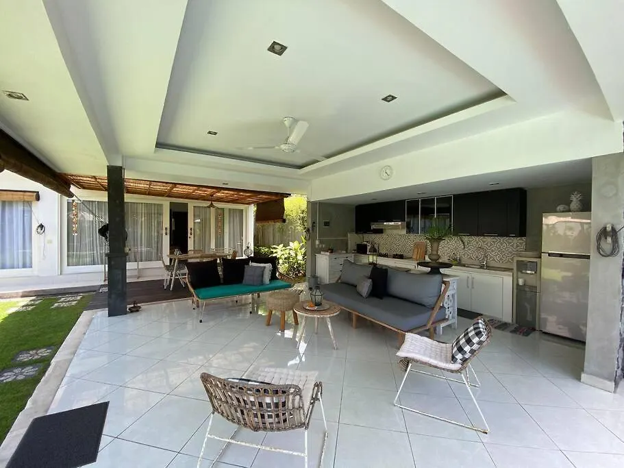 סמיניאק Villa Dharsan אינדונזיה